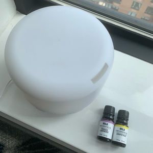 MUJI Large Diffuser + 2 essential oils for free